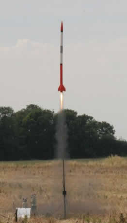 Hephaestus Rocket Launching on a Hypertek I-205 Hybrid Rocket Motor, 10/07/2005